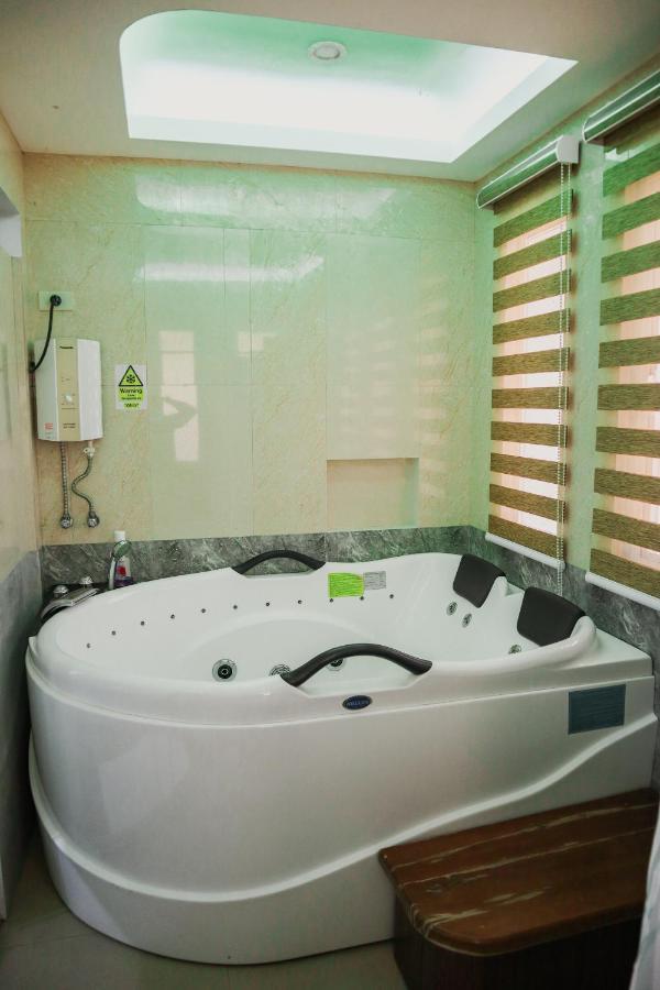 Youhan Beach Resort 산 안토니오 외부 사진